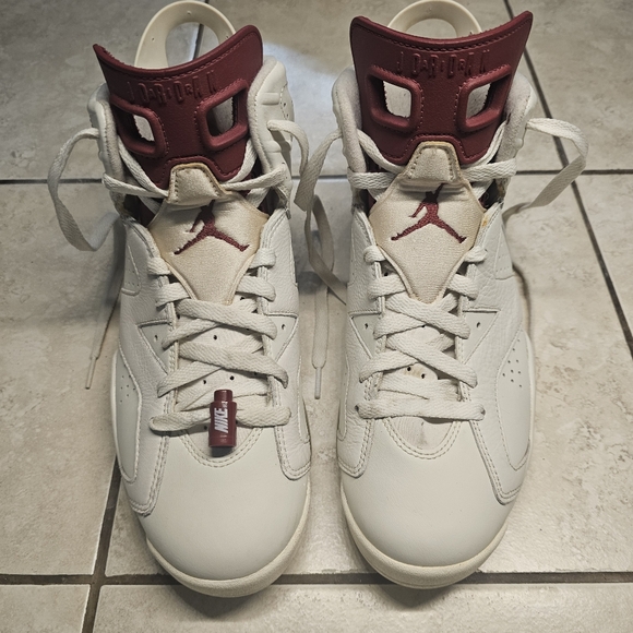 Air Jordan 6 Retro Maroon Nike 8 - Picture 2 of 10